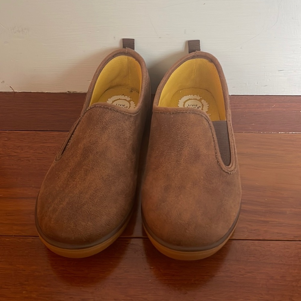 Livie and Luca NEW boys shoes size 1